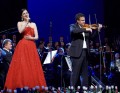 Manca Izmajlova in Benjamin Izmajlov: Zvezde na nebu žare Manca Izmajlova in Benjamin Izmajlov: Zvezde na nebu žare